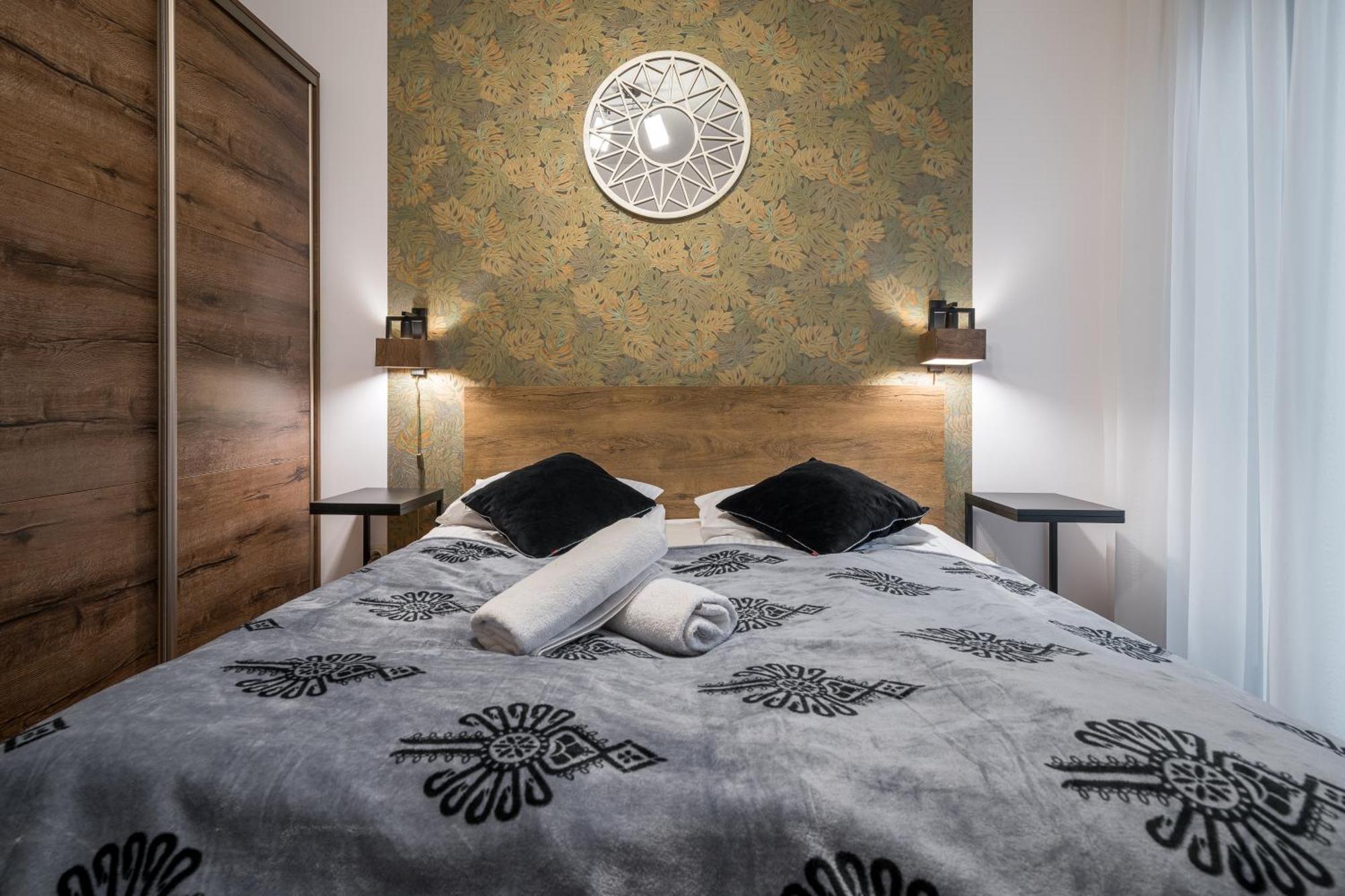 Rentplanet - Luksusowe Apartamenty Goszczynskiego Zakopane Luaran gambar