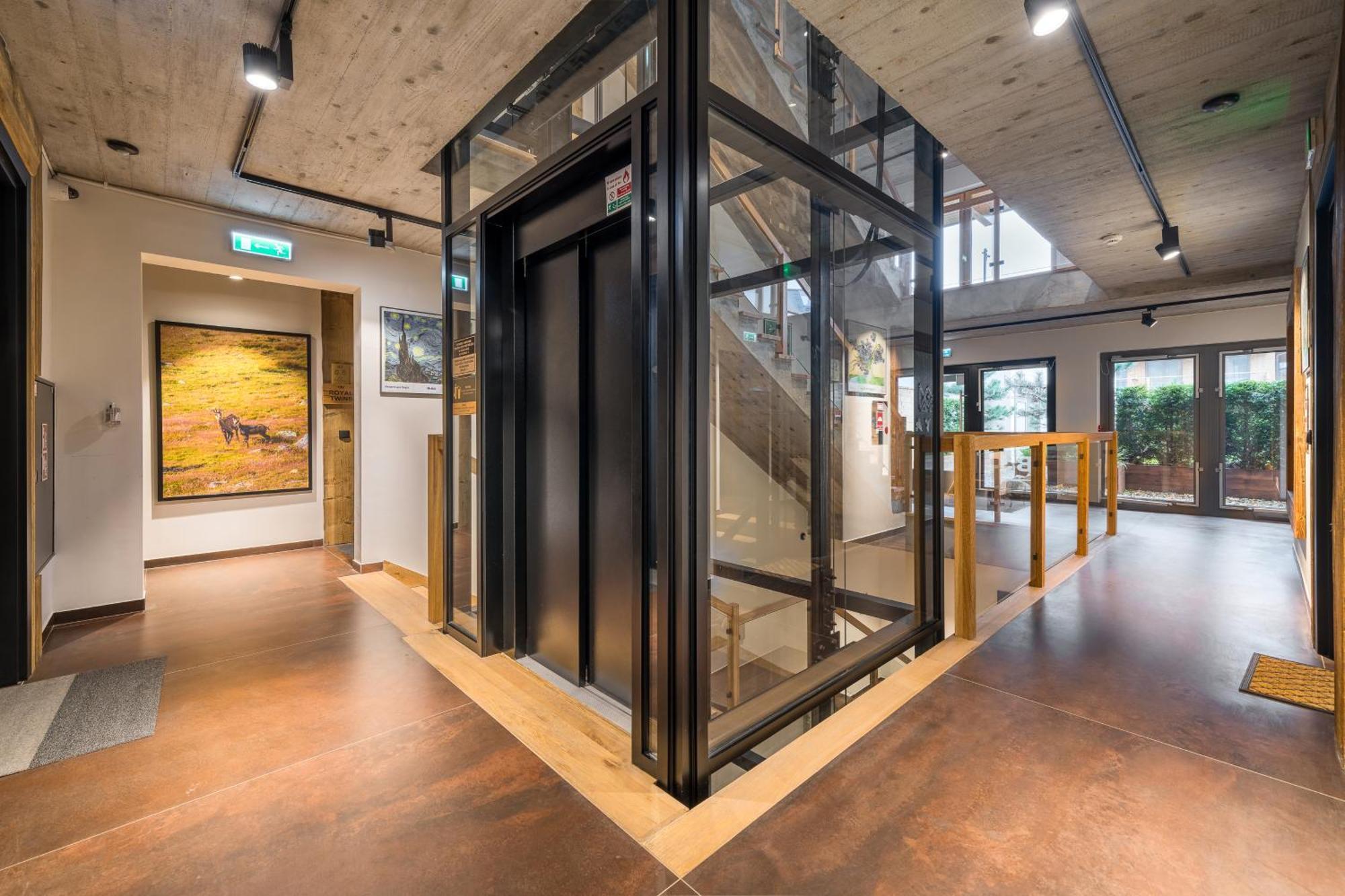 Rentplanet - Luksusowe Apartamenty Goszczynskiego Zakopane Luaran gambar